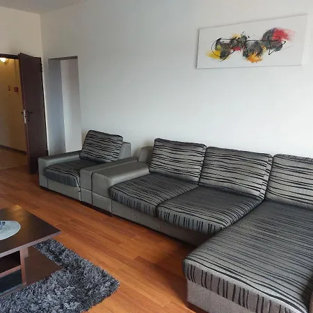 Caliente / Ozzy 3* Unieście