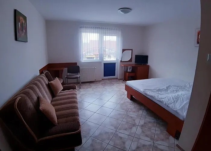 Caliente / Ozzy Pensión