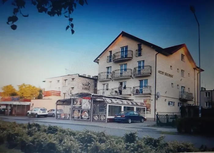 Caliente / Ozzy Pensión 3*